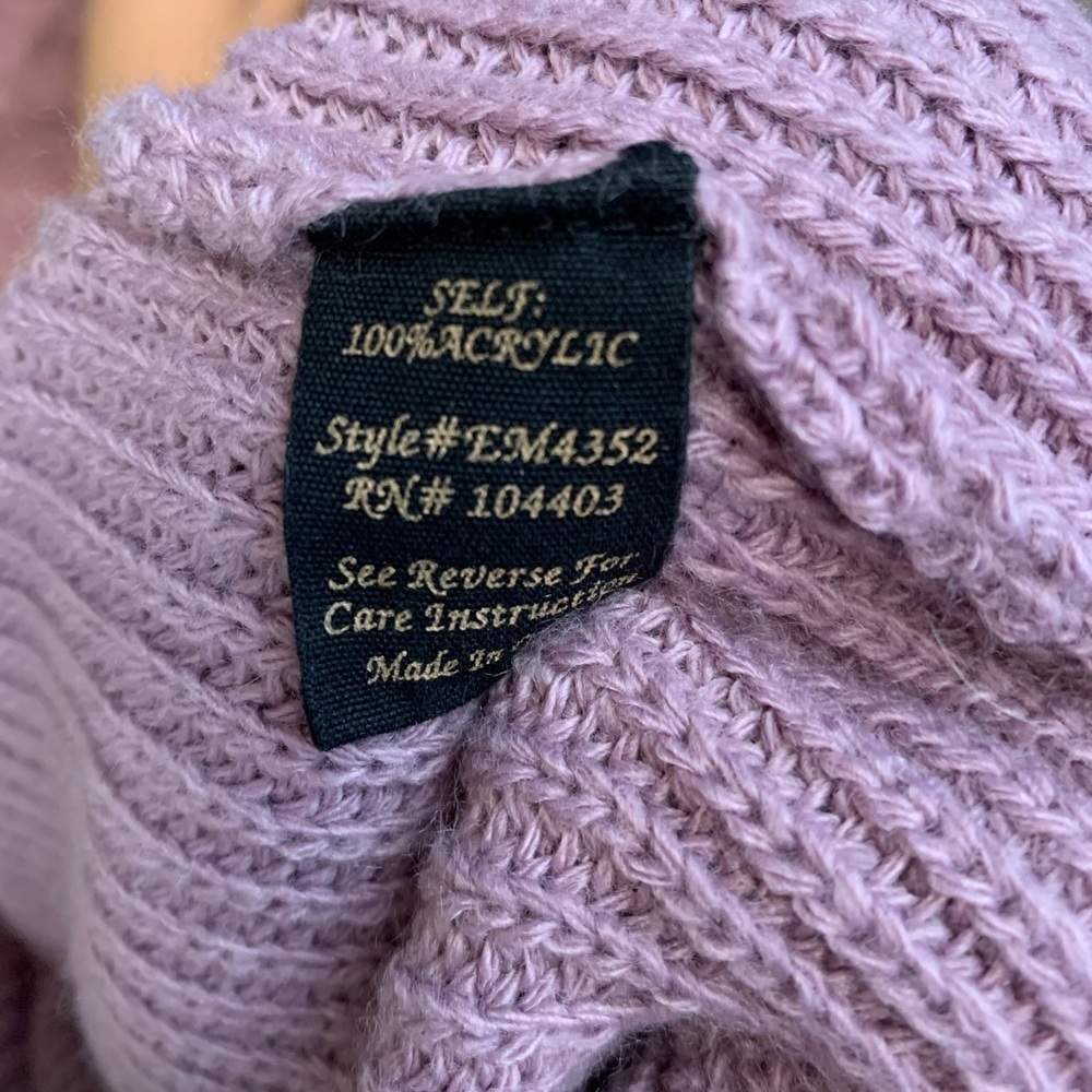 Oversized Comfy Sweater - Picture 4 of 6